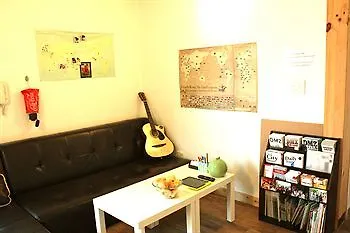 فندق Itaewon Backpackers سيول 2*,