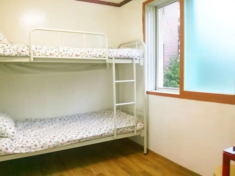 فندق Itaewon Backpackers سيول
